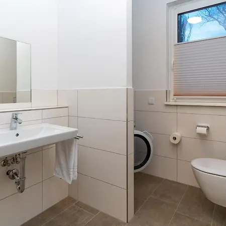 Haffhaus 2, Ferienwohnung VII Apartmán Zirchow